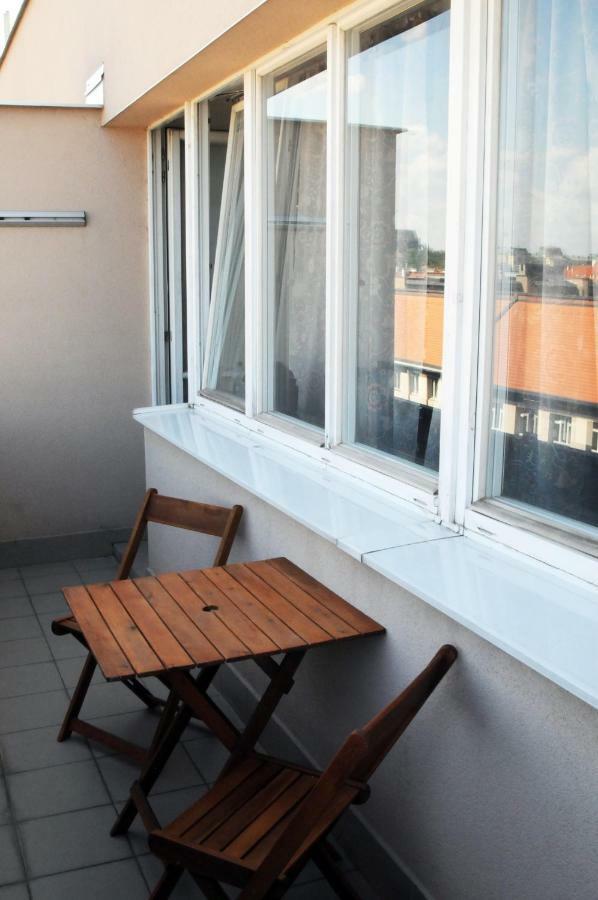 Panorama Prague Castle Apartment Exterior photo